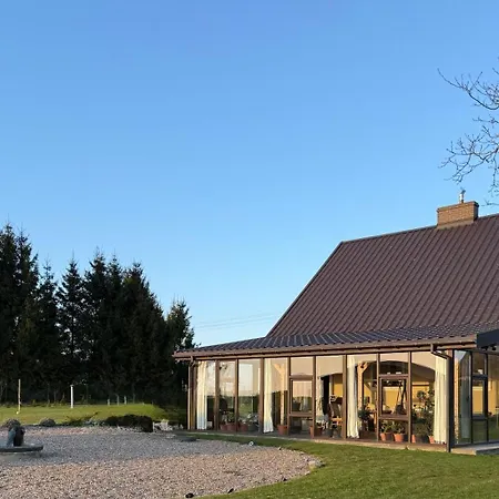 Nyaraló Zacisze11 Idealny Dla Rodzin Z Dziecmi Vacation House